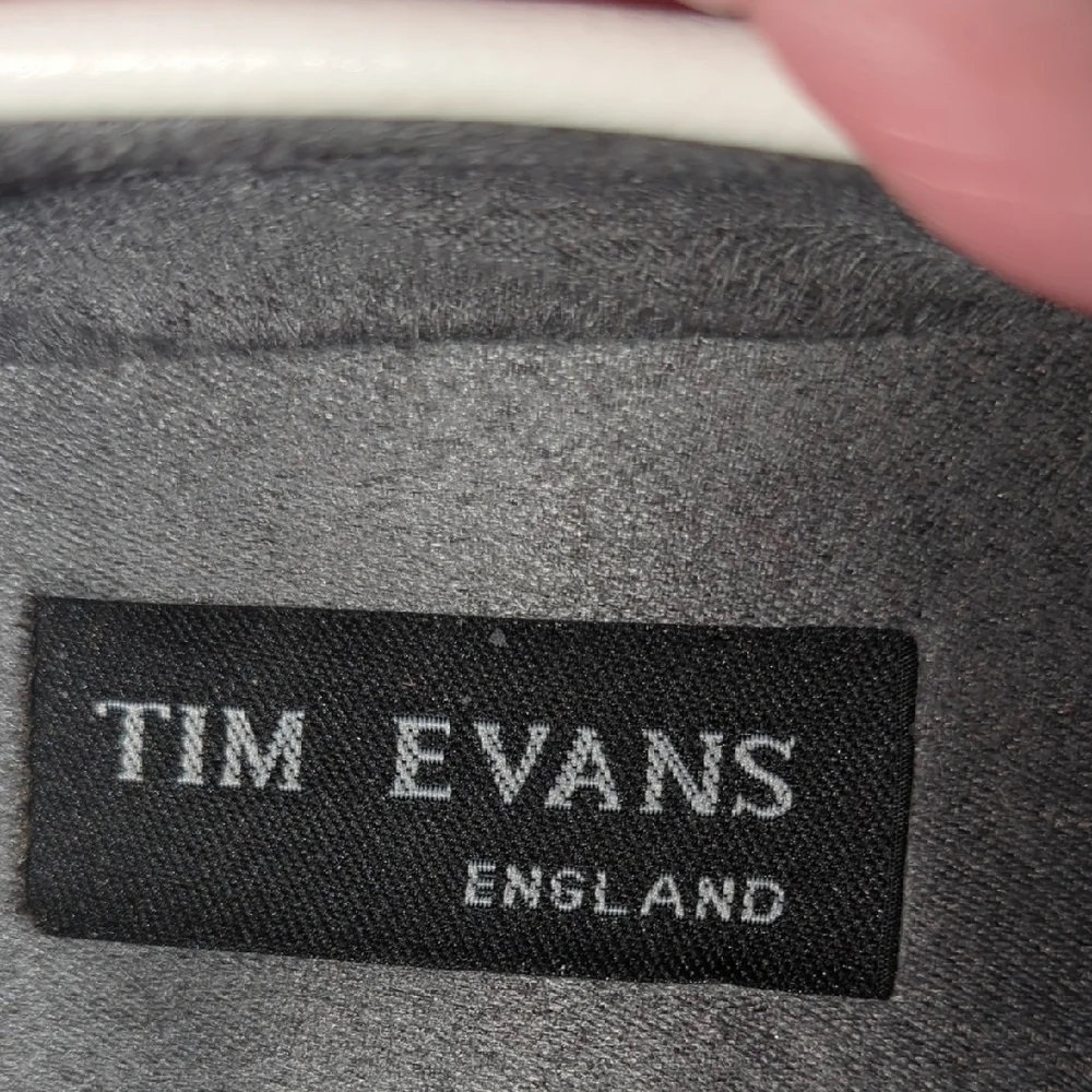 TIM EVANS England White Loafers with Silver Hardware Men's 9